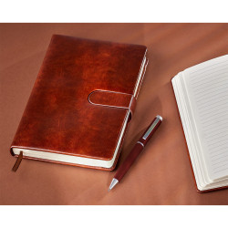 Notes Ricaso, brązowy